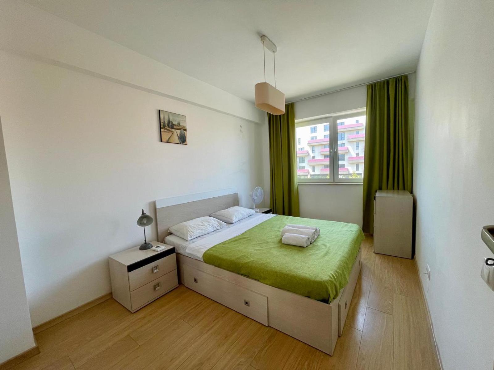 Yamaluxe Apartments - Between The Lakes - Close To Iulius Mall Cluj-Napoca Exterior foto